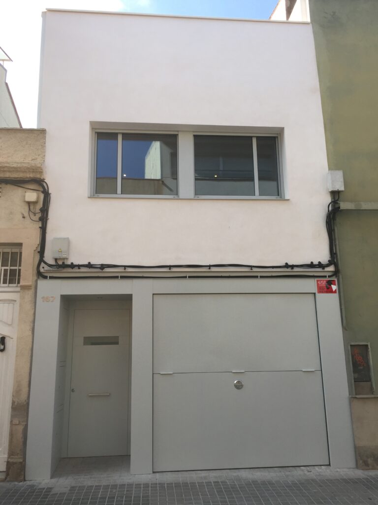 C/Escola Pia, Sabadell